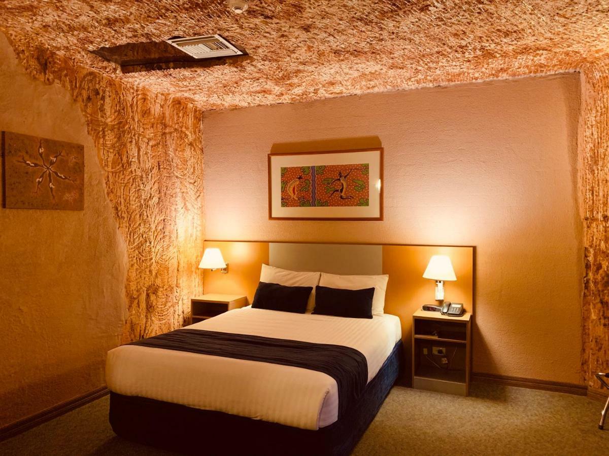 Desert Cave Hotel Coober Pedy Exterior foto