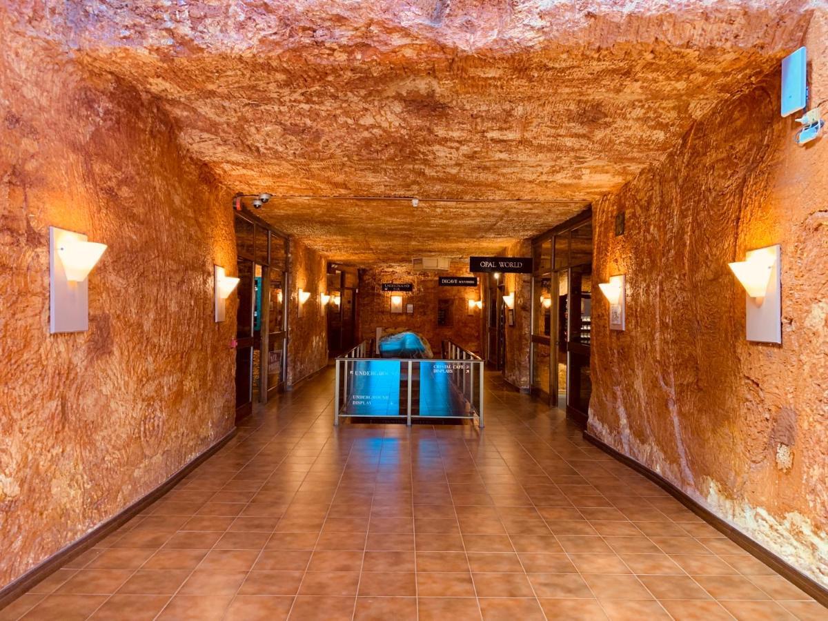 Desert Cave Hotel Coober Pedy Exterior foto