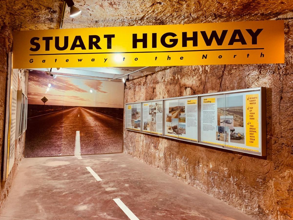 Desert Cave Hotel Coober Pedy Exterior foto